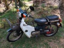 Honda Super Cub 2002 Motorbike