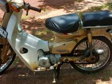 Honda Super Cub 90 1997 Motorbike