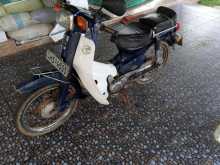 Honda Super Cub 2000 Motorbike