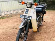 Honda Super Cub 90 1989 Motorbike