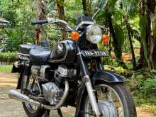 Honda Twin 1985 Motorbike