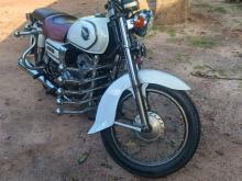 Honda Twin 1985 Motorbike