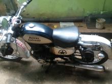 Honda Twin 1995 Motorbike