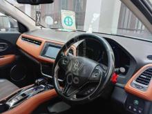 https://riyasewana.com/uploads/honda-vesel-2016-283652122032.jpg