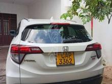 https://riyasewana.com/uploads/honda-vesel-2016-2836521245233.jpg