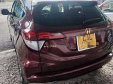 https://riyasewana.com/uploads/honda-vesel-7948234853.jpg