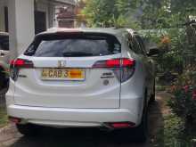 https://riyasewana.com/uploads/honda-vezal-1-5-2014-211400212063.jpg