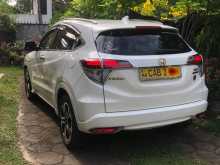 https://riyasewana.com/uploads/honda-vezal-1-5-2014-211400212692.jpg
