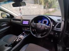 https://riyasewana.com/uploads/honda-vezal-1618304617065.jpg