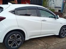 https://riyasewana.com/uploads/honda-vezal-211546366276.jpg