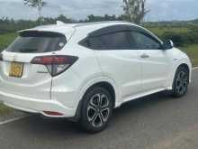 https://riyasewana.com/uploads/honda-vezal-615221922272.jpg