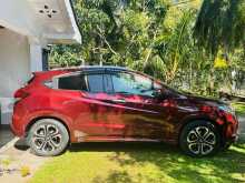 https://riyasewana.com/uploads/honda-vezal-72132374593.jpg