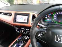 https://riyasewana.com/uploads/honda-vezal-orenge-2014-318271512634.jpg