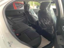 https://riyasewana.com/uploads/honda-vezal-z-1614582824202.jpg