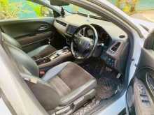 https://riyasewana.com/uploads/honda-vezeel-101955094943.jpg