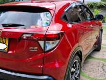 https://riyasewana.com/uploads/honda-vezel--5131221102.jpg