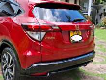 https://riyasewana.com/uploads/honda-vezel--5131221143.jpg