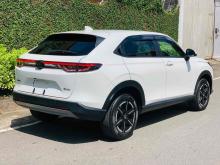 https://riyasewana.com/uploads/honda-vezel-101065624521.jpg