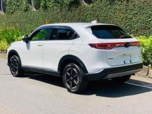 https://riyasewana.com/uploads/honda-vezel-101065724983.jpg