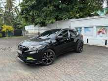 https://riyasewana.com/uploads/honda-vezel-101104322962.jpg