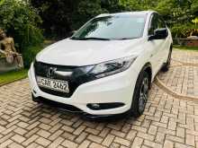 https://riyasewana.com/uploads/honda-vezel-1017535422622.jpg
