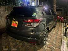 https://riyasewana.com/uploads/honda-vezel-102210326545.jpg