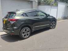 https://riyasewana.com/uploads/honda-vezel-1102501645.jpg