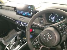 https://riyasewana.com/uploads/honda-vezel-111223817075.jpg