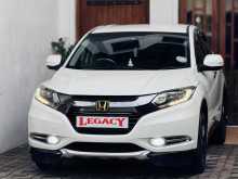 https://riyasewana.com/uploads/honda-vezel-111234822312.jpg