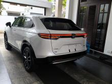 https://riyasewana.com/uploads/honda-vezel-111355217106.jpg