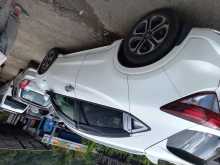 https://riyasewana.com/uploads/honda-vezel-112056374612.jpg