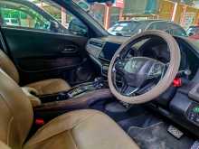 https://riyasewana.com/uploads/honda-vezel-1125016402.jpg