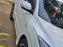 https://riyasewana.com/uploads/honda-vezel-115462917835.jpg