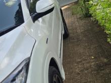 https://riyasewana.com/uploads/honda-vezel-115463018006.jpg