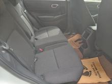 https://riyasewana.com/uploads/honda-vezel-116301917496.jpg
