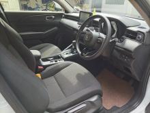 https://riyasewana.com/uploads/honda-vezel-116301917805.jpg