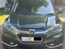https://riyasewana.com/uploads/honda-vezel-116535917932.jpg