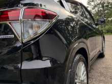 https://riyasewana.com/uploads/honda-vezel-1182847596.jpg