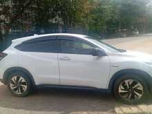 https://riyasewana.com/uploads/honda-vezel-12122314203.jpg