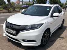 https://riyasewana.com/uploads/honda-vezel-121244384572.jpg