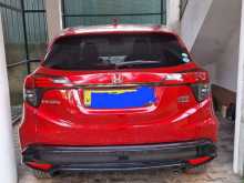 https://riyasewana.com/uploads/honda-vezel-12150284752.jpg