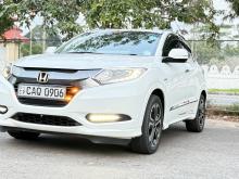 https://riyasewana.com/uploads/honda-vezel-1223550617386.jpg