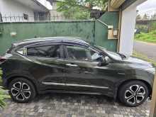 https://riyasewana.com/uploads/honda-vezel-12948524912.jpg