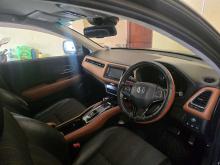 https://riyasewana.com/uploads/honda-vezel-12949246165.jpg