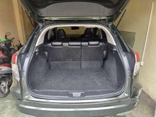 https://riyasewana.com/uploads/honda-vezel-12949246864.jpg