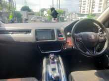 https://riyasewana.com/uploads/honda-vezel-13100006263.jpg
