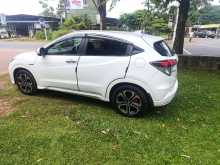 https://riyasewana.com/uploads/honda-vezel-131447244493.jpg