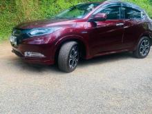 https://riyasewana.com/uploads/honda-vezel-1314594124201.jpg