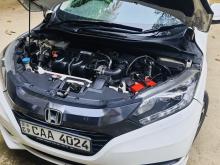 https://riyasewana.com/uploads/honda-vezel-1318535117745.jpg