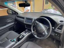 https://riyasewana.com/uploads/honda-vezel-13756016514.jpg